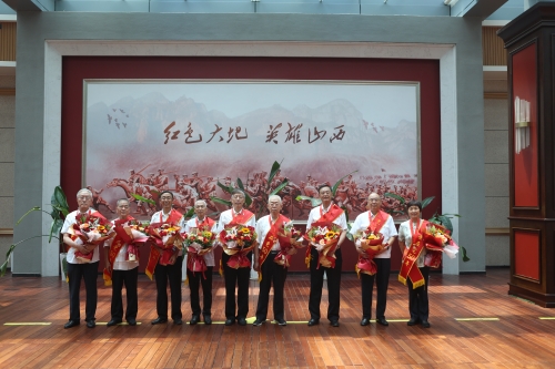 S5ea8e80d26bd45e788c88b89738999b8-500