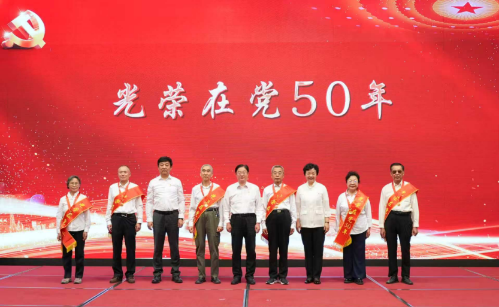 S0df2c519ab844526a57da644a814e72d-500