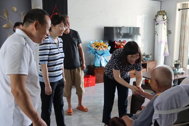 c1f95878cce44dca9640673553c095cb