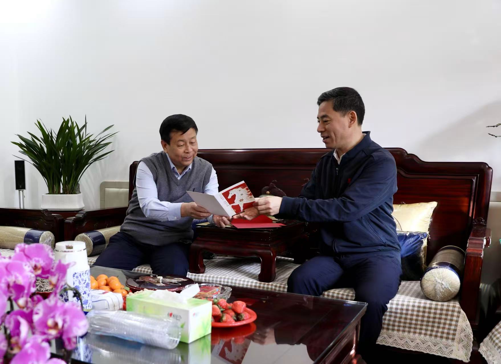 5ab0eb0e13774ae586dc48a1bf26da96