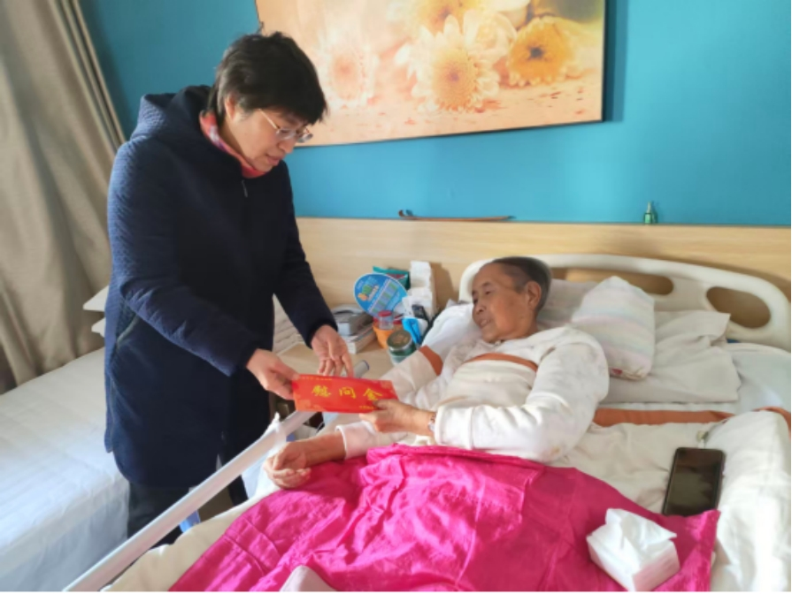 ef91dd8f2ffc47888938d442e6d26695