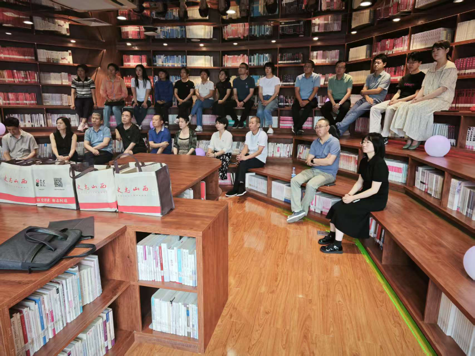 S8aaa35615dec4aabb676a59712a56948-950